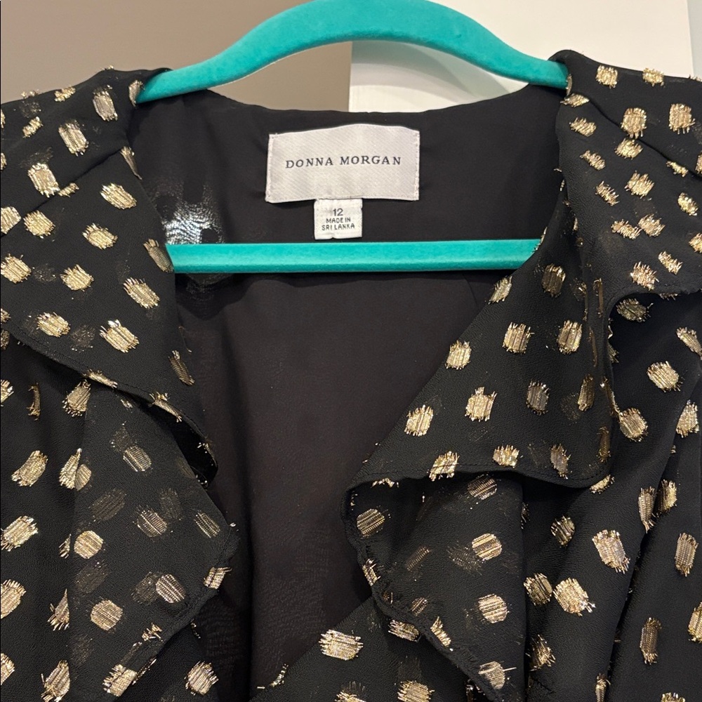 Donna Morgan gold and black wrap dress - Picture 2 of 4